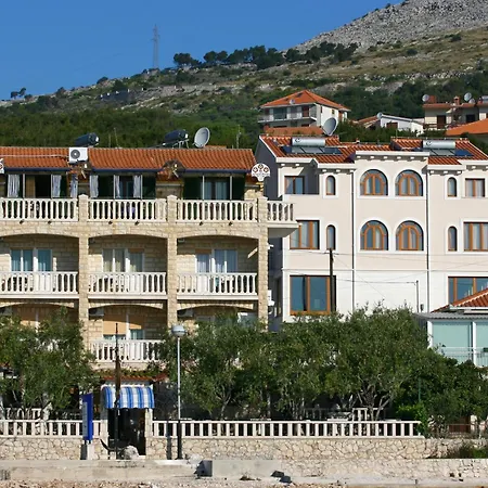 Segetski Dvori - Tradition Since 1964 بيت ضيافة
